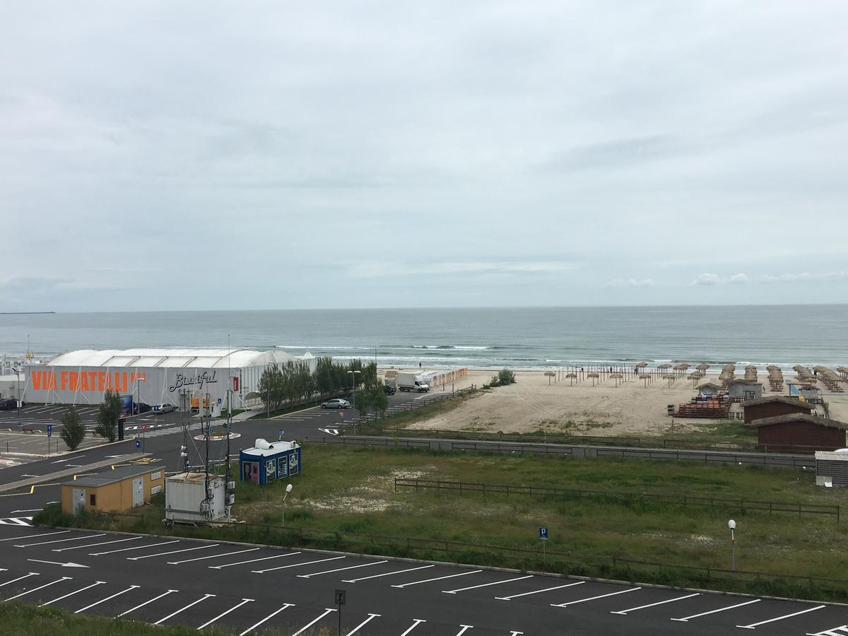 Apartament Summerland Mamaia Exteriör bild