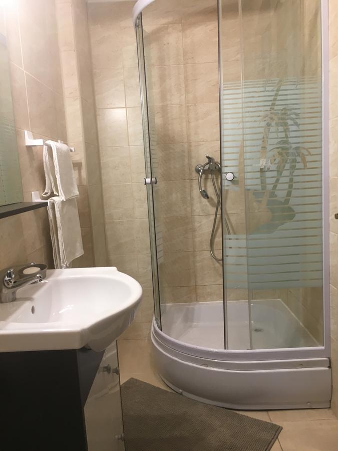 Apartament Summerland Mamaia Exteriör bild