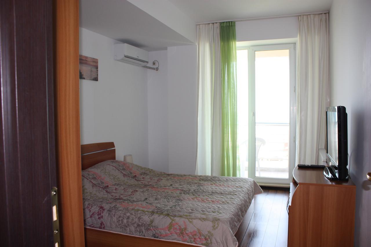 Apartament Summerland Mamaia Exteriör bild
